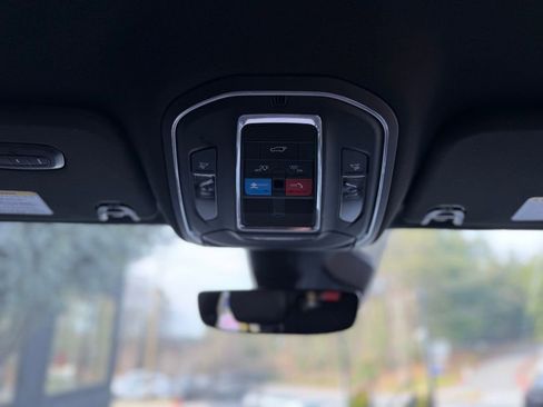 Used 2024 Jeep Wagoneer 4WD image 55