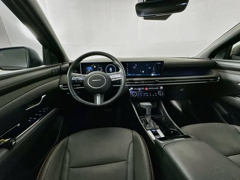 Certified 2025 Hyundai Santa Cruz Limited AWD/4WD image 23