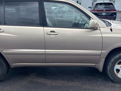 Used 2005 Toyota Highlander 4WD image 7