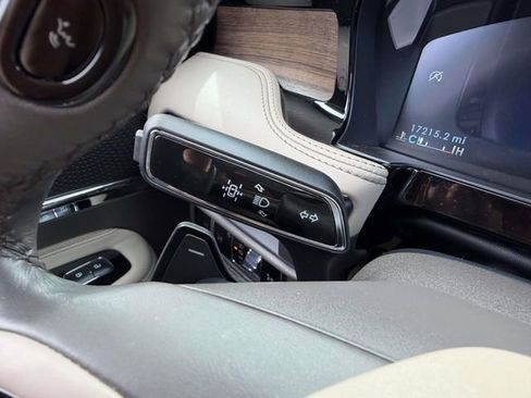 Certified 2023 Lincoln Corsair Reserve image 32