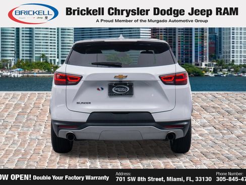 Used 2025 Chevrolet Blazer LT FWD image 6
