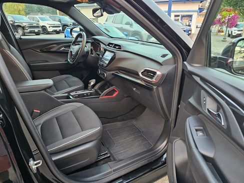 Certified 2023 Chevrolet TrailBlazer RS w/ Convenience Package AWD/4WD image 13