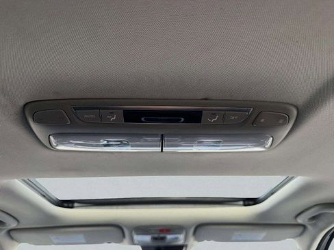 Used 2023 Kia Telluride EX image 39