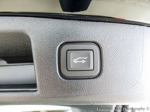 New 2026 Chevrolet Blazer EV RS image 19