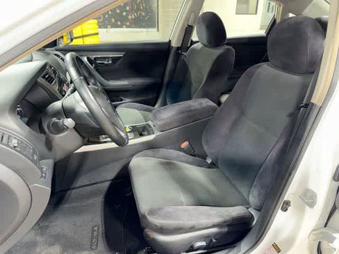 Used 2013 Nissan Altima 2.5 SV w/ 2.5SV Convenience Pkg FWD image 14