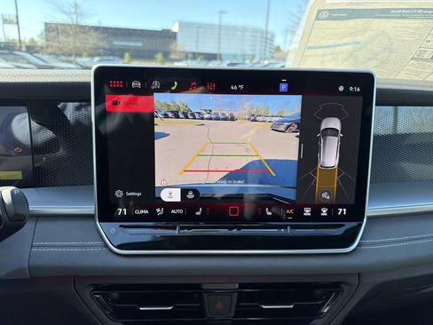 New 2026 Volkswagen Tiguan SE R-Line image 29