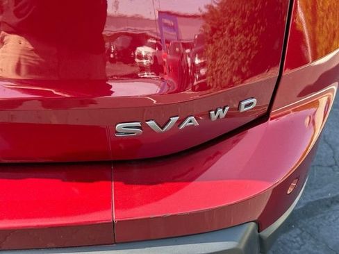 Used 2025 Nissan Rogue SV AWD/4WD image 5