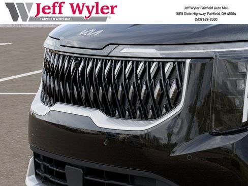 New 2026 Kia Carnival EX image 13