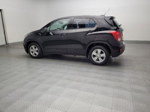Used 2019 Chevrolet Trax LS w/ LPO, Cargo Package image 3