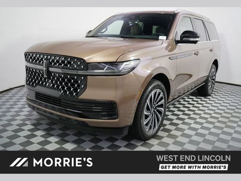 Used 2026 Lincoln Navigator Black Label AWD/4WD image 1