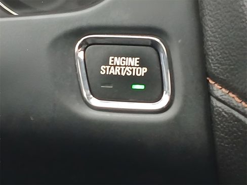 Used 2023 GMC Acadia AT4 image 20