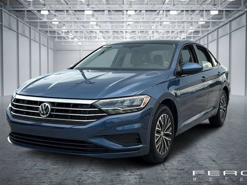 Used 2019 Volkswagen Jetta SE FWD image 1