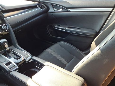 Used 2021 Honda Civic Sport image 19
