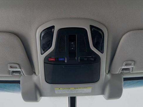 Used 2022 Subaru Outback Limited image 18