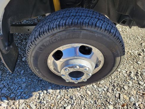 Used 2022 Ford F350 Lariat w/ Lariat Ultimate Package image 7