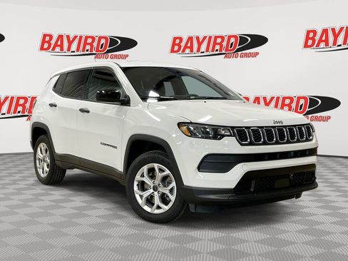 Used 2025 Jeep Compass Sport AWD/4WD image 1