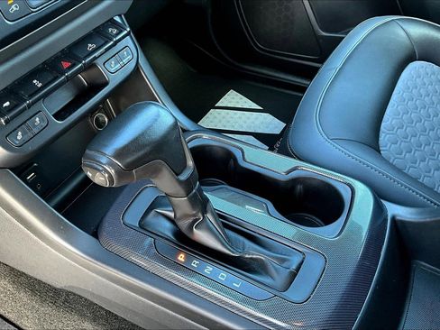 Used 2018 Chevrolet Colorado Z71 image 20