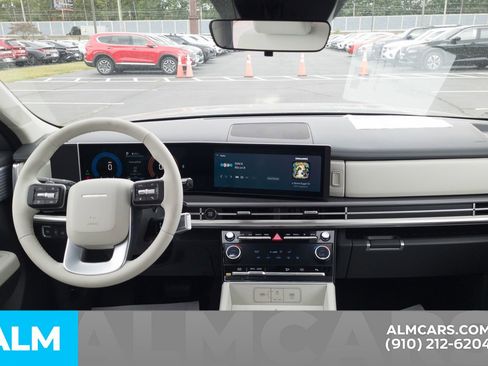 Used 2026 Hyundai Santa Fe SE FWD image 22