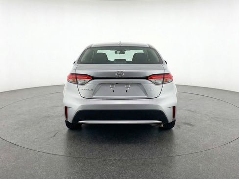 Used 2025 Toyota Corolla LE FWD image 7