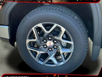New 2026 GMC Sierra 1500 SLE