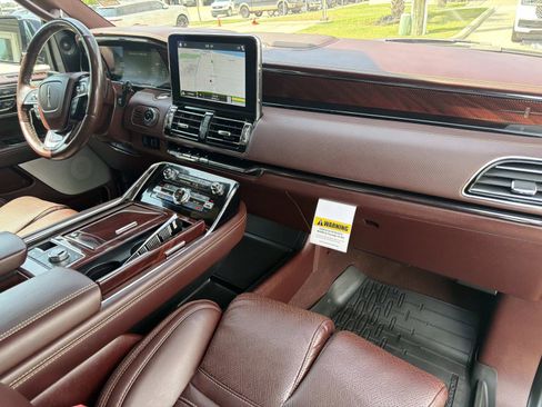 Used 2019 Lincoln Navigator L Black Label w/ Cargo Package AWD/4WD image 14