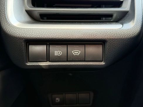 Used 2024 Toyota Prius LE image 27