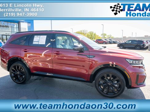 Used 2023 Kia Sorento SX AWD/4WD image 1