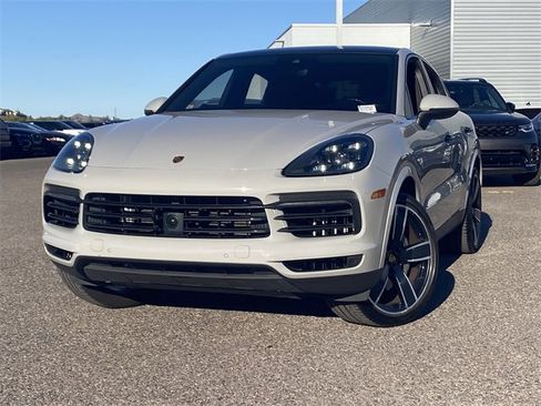 Used 2022 Porsche Cayenne S image 3