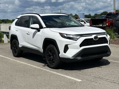 Used 2025 Toyota RAV4 XLE w/ Convenience Package AWD/4WD image 21