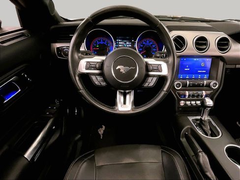 Used 2020 Ford Mustang Premium RWD image 5