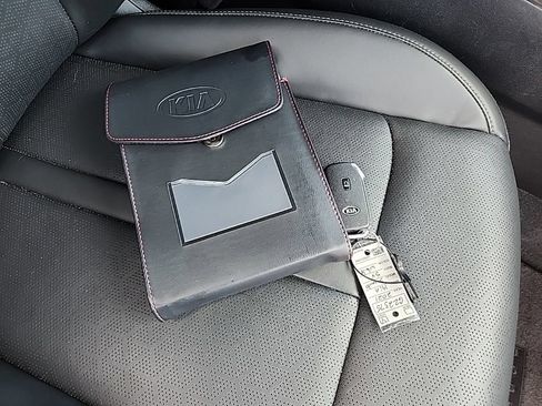 Used 2021 Kia Sorento SX AWD/4WD image 44