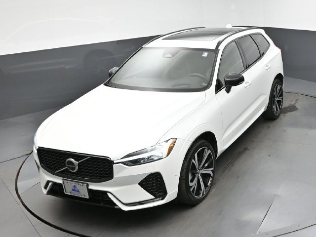 Used 2024 Volvo XC60 B5 Ultimate w/ Protection Package Premier AWD/4WD image 46
