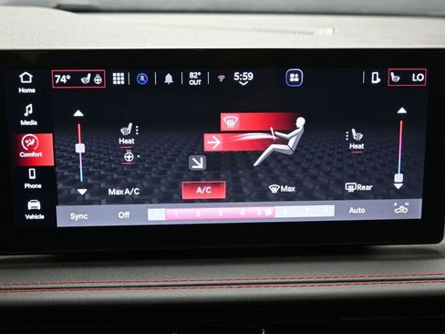 Used 2024 Dodge Hornet R/T image 24