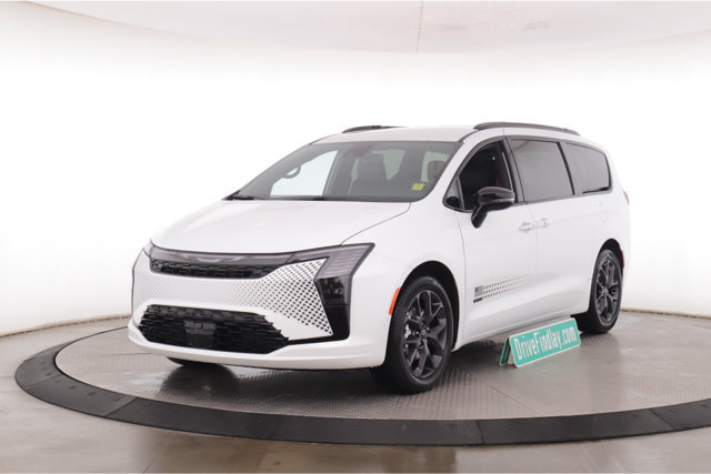 New 2027 Chrysler Pacifica Select FWD image 10