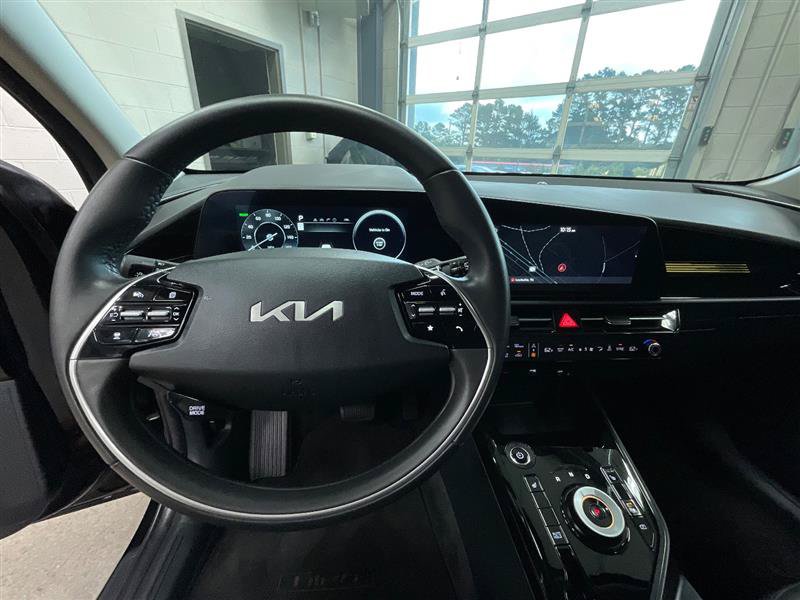 Used 2024 Kia Niro Wind FWD image 14