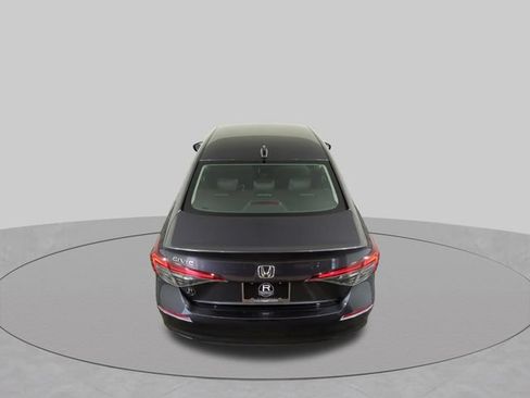 Used 2025 Honda Civic LX image 34