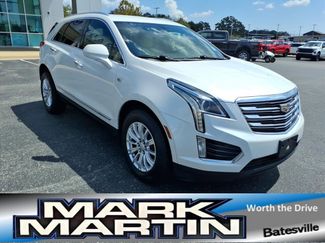 Used 2017 Cadillac XT5 FWD image 1