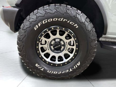Used 2023 Ford Bronco Big Bend AWD/4WD image 42