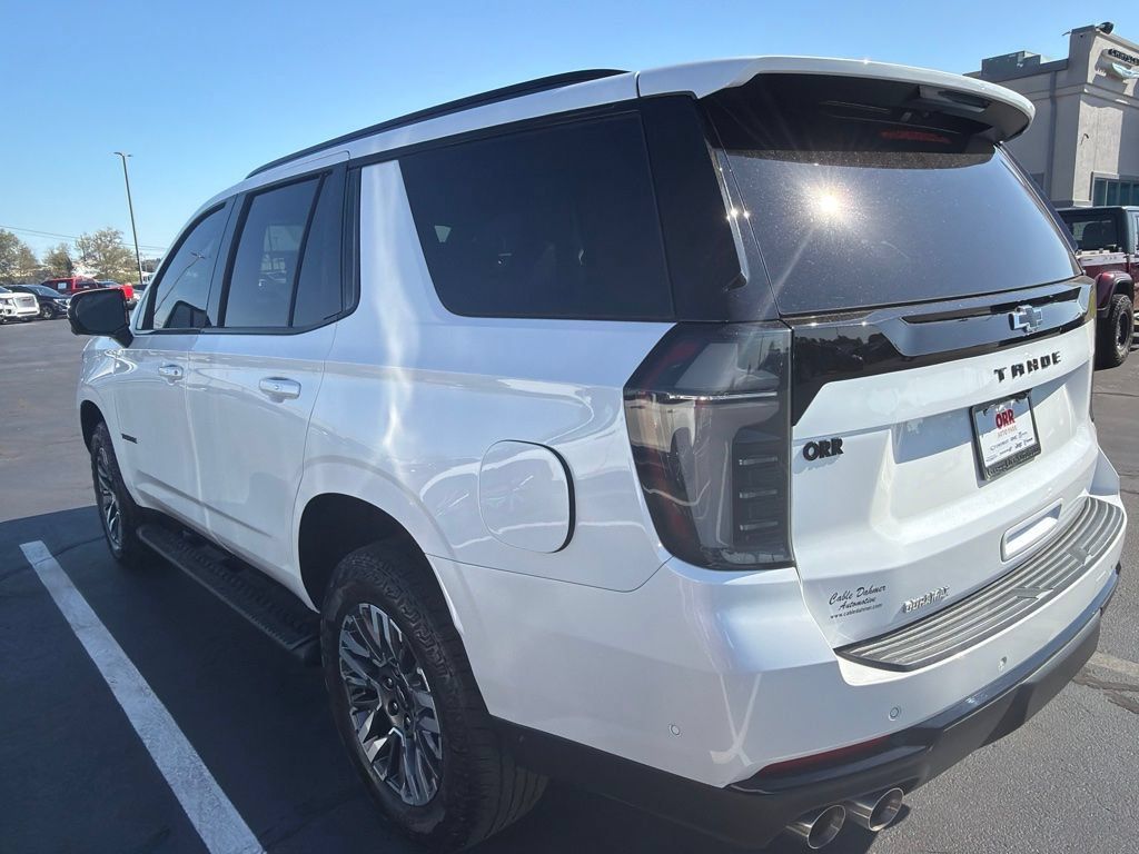 Used 2025 Chevrolet Tahoe Z71 w/ Comfort Package AWD/4WD image 10