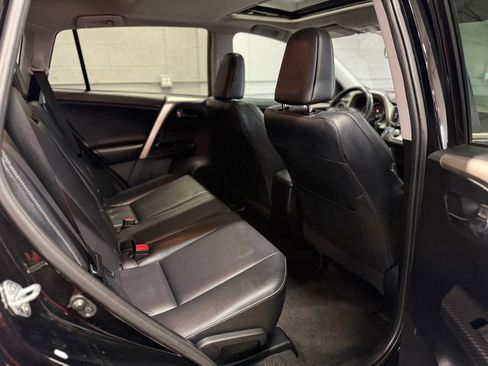 Used 2015 Toyota RAV4 Limited AWD/4WD image 25
