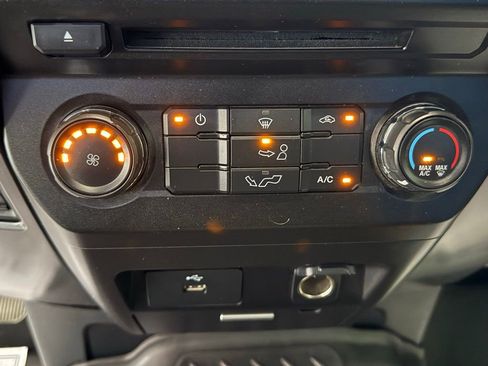 Used 2018 Ford F150 XLT AWD/4WD image 35