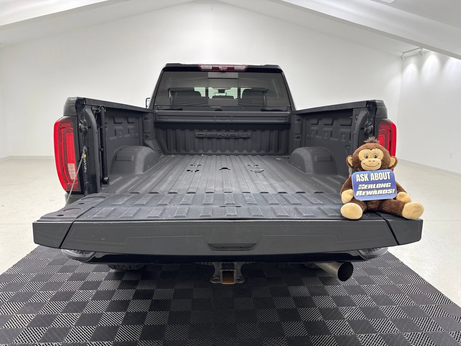 Used 2023 GMC Sierra 2500 Denali w/ Denali Ultimate Package AWD/4WD image 7