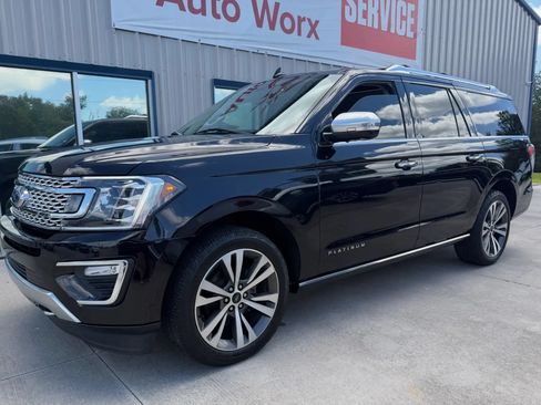 Used 2021 Ford Expedition Max Platinum AWD/4WD image 2