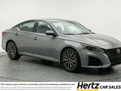 Used 2025 Nissan Altima 2.5 SV