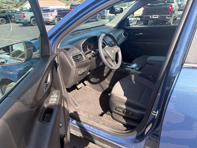 Used 2024 Chevrolet Equinox LT FWD image 13