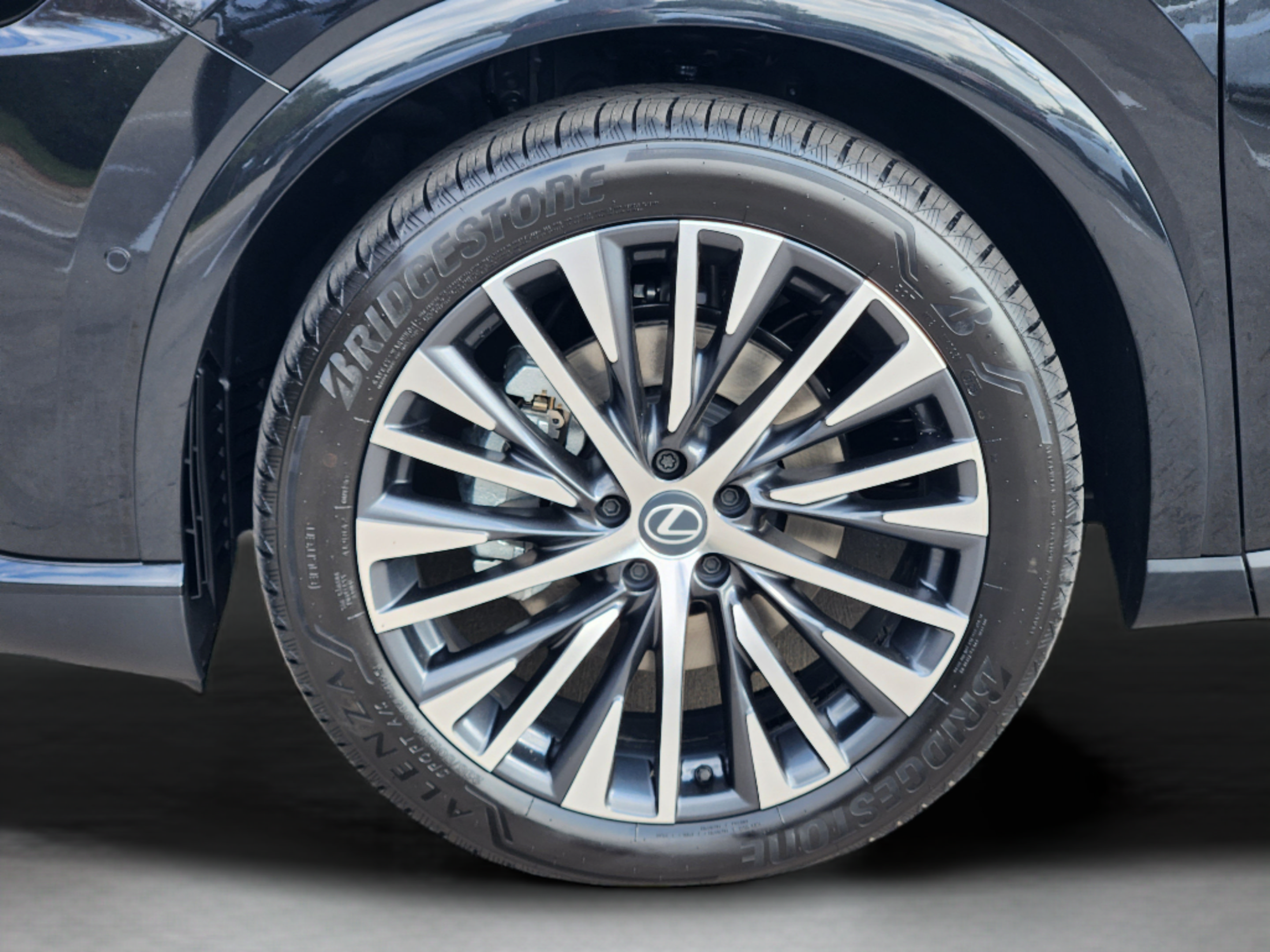 New 2026 Lexus RX 350 w/ Convenience Package AWD/4WD image 5