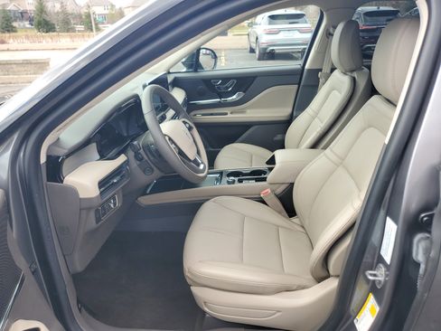 Certified 2024 Lincoln Corsair AWD w/ Equipment Group 101A image 12