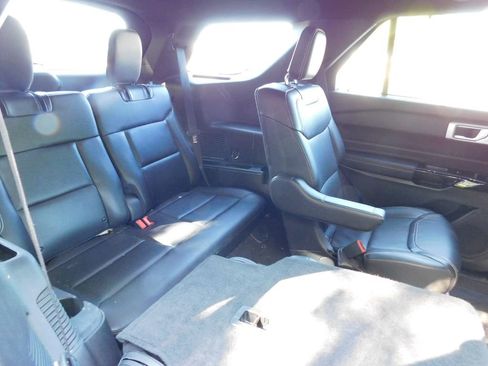Used 2022 Ford Explorer ST w/ Equipment Group 401A AWD/4WD image 5
