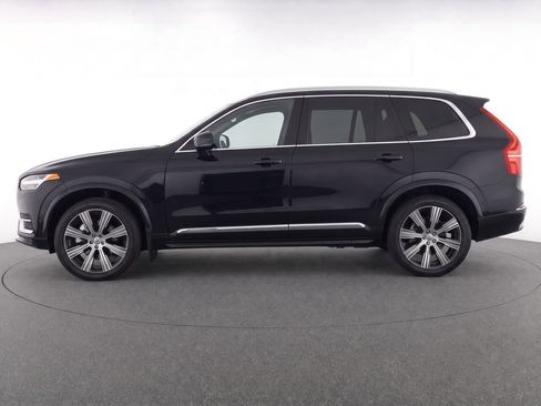 Certified 2024 Volvo XC90 T8 Ultimate w/ Lounge Package AWD/4WD image 6