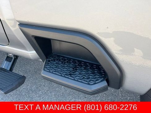 Used 2025 Chevrolet Silverado 3500 LTZ w/ LTZ Plus Package AWD/4WD image 18